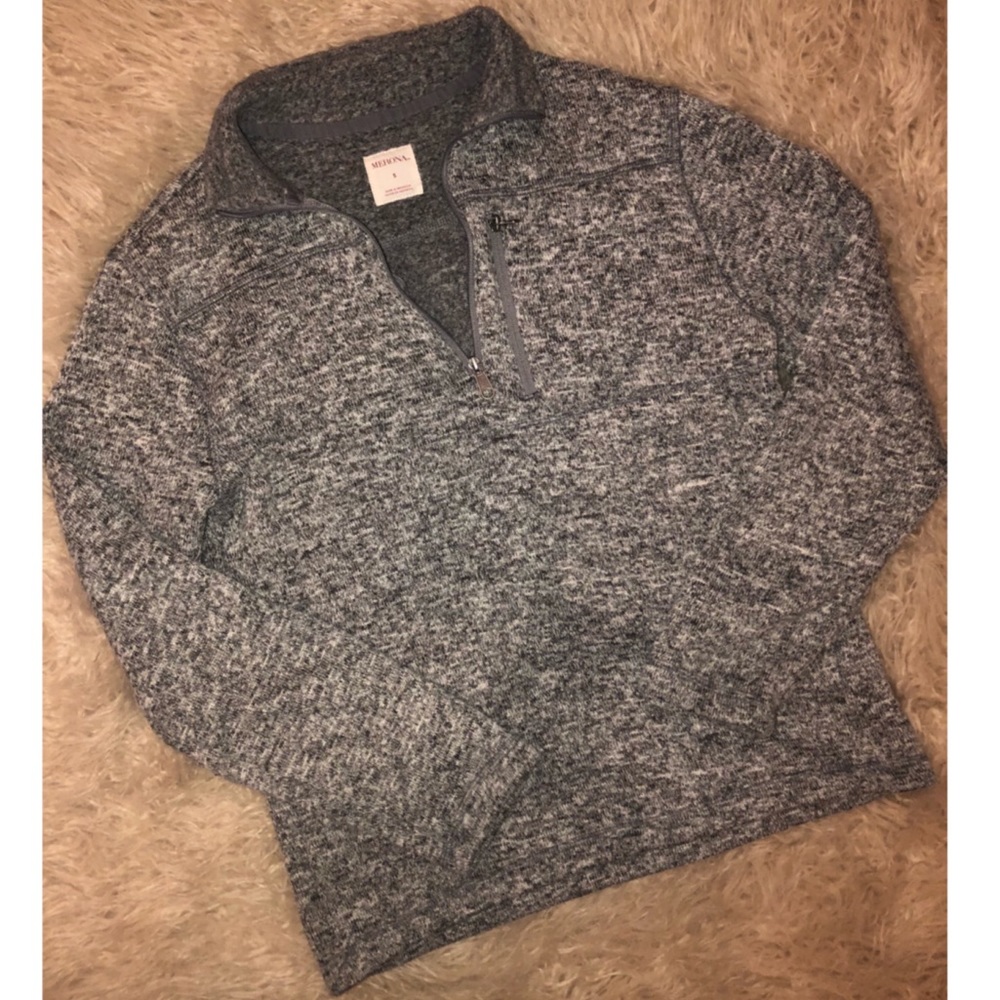 Grey Pullover
